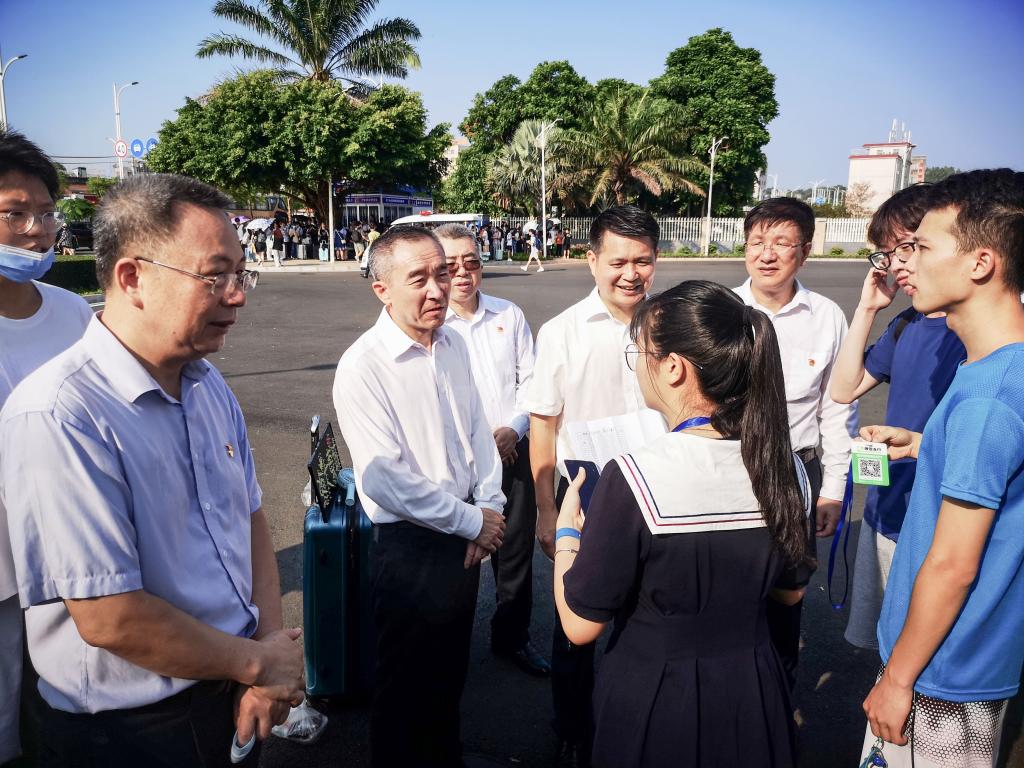 9FB93E4AE48ABE191D6B4461EC3_229A8E3A_22E41