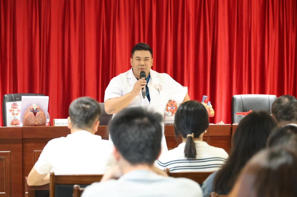 FA1B7B56280E55802F2A0431B3E_753AAB58_12544