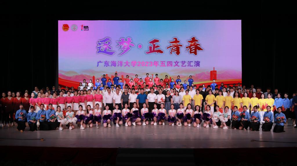 47EA60C652C2F8A219BF81AC19D_7B28A49F_128C3