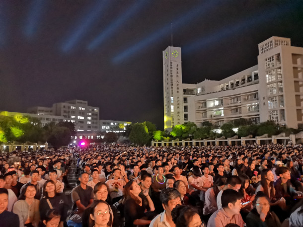 1540052660119038.jpg 1540052660119038.jpg