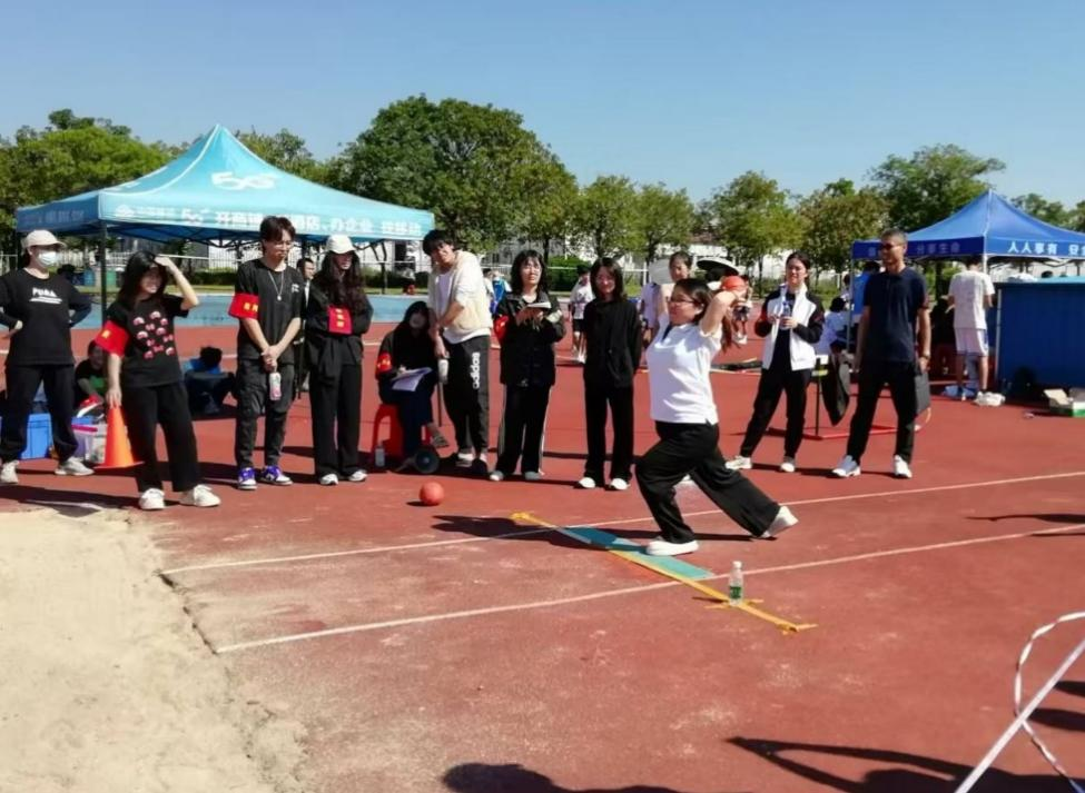 B5CB895ABF090612FC44BC5A931_A9764BB7_BFA8E