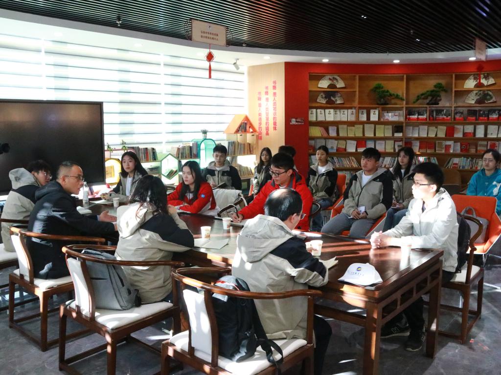 0BAC41A47319B7EBC3F596E53AC_A5D73BAE_21611