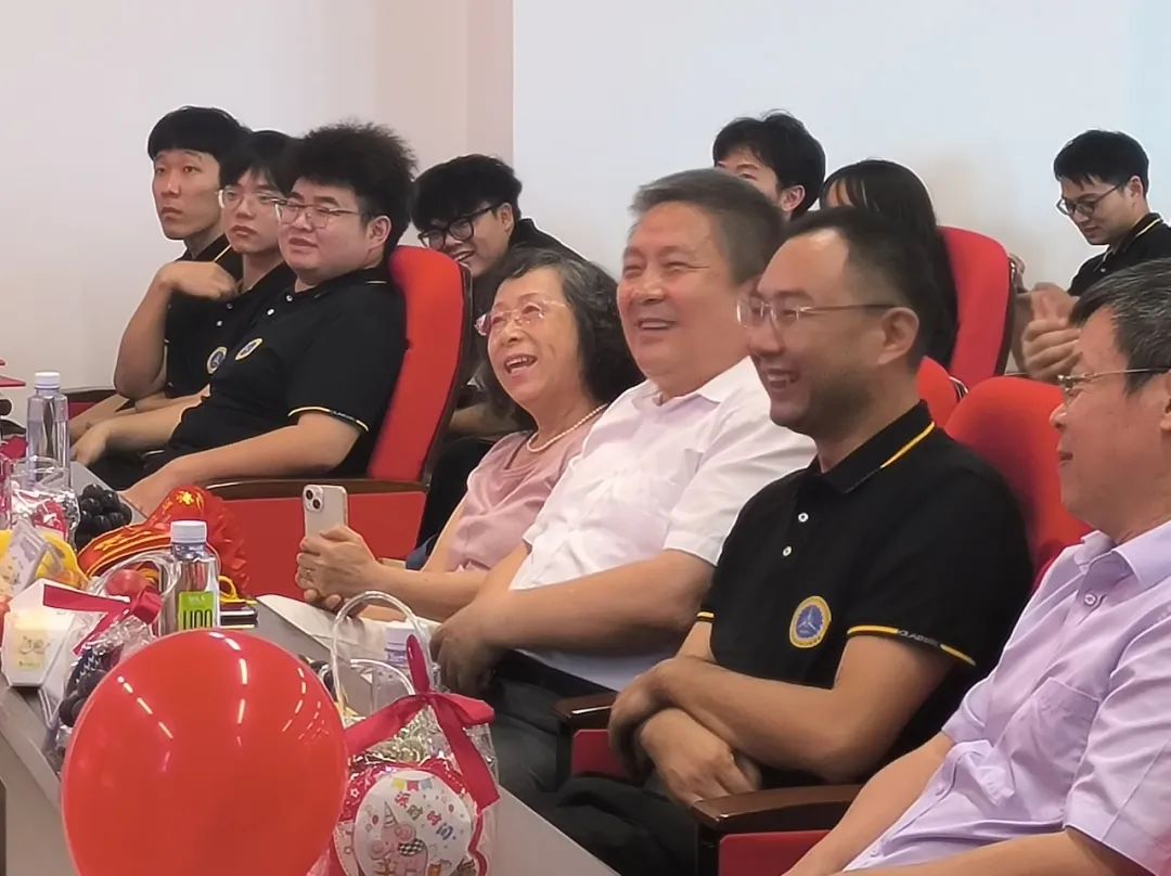 677B3D183842644107E47BCC374_8728E638_1A072